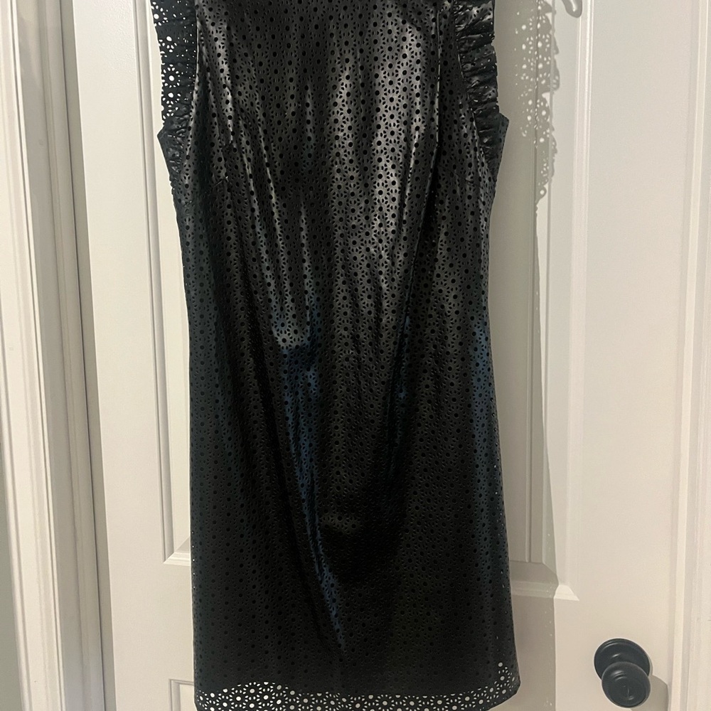 Elegant Black Sleeveless Dress